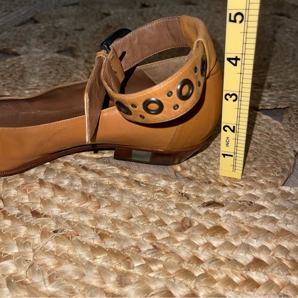 Women's Nando Muzi Grommet Italian Leather Mary Jane Pumps - Picture 8 of 11
